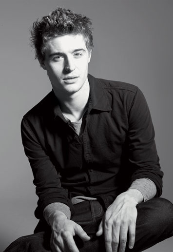 Andrew Fassbender  Max-factor-max-irons_articleimage